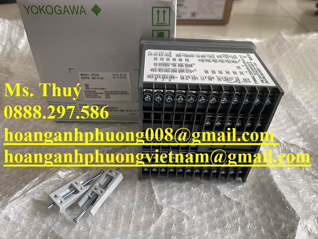 YOKOGAWA UP55A-001-11-00 - Bộ điều khiển nhiệt độ GIÁ TỐT